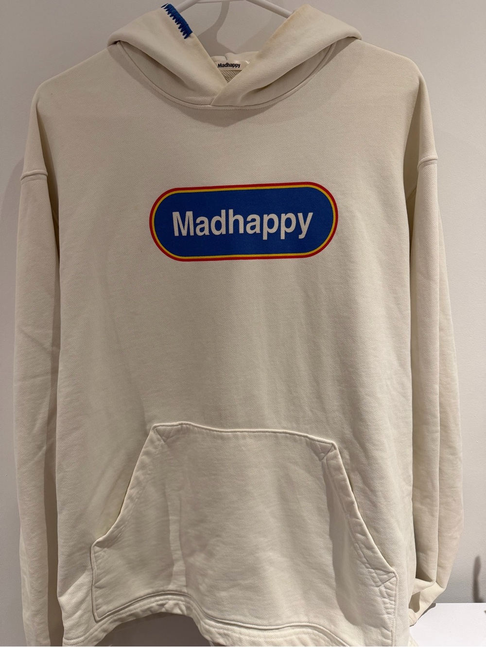 MADHAPPY White Hoodie
